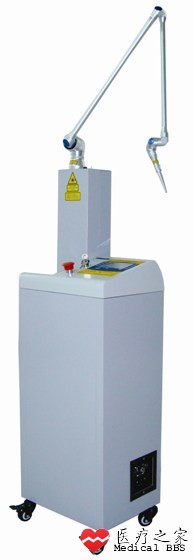 JC-100D二氧化碳激光治疗机.jpg